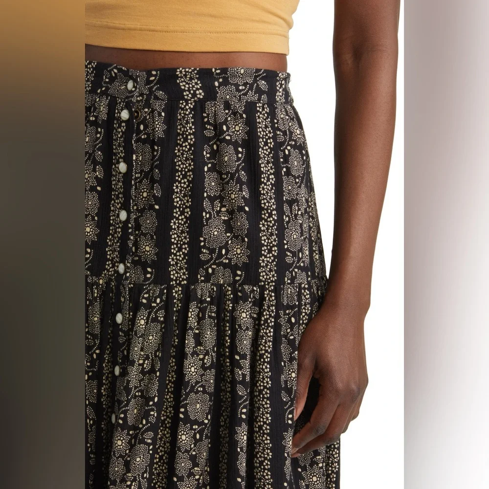 THE GREAT. Black and Cream Floral Maxi Skirt - Picture 13 of 13